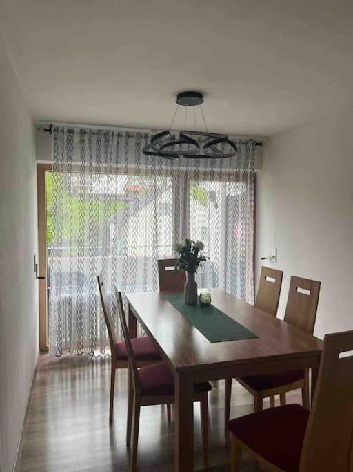 Ferienwohnung Outletcity Metzingen 梅青根 外观 照片